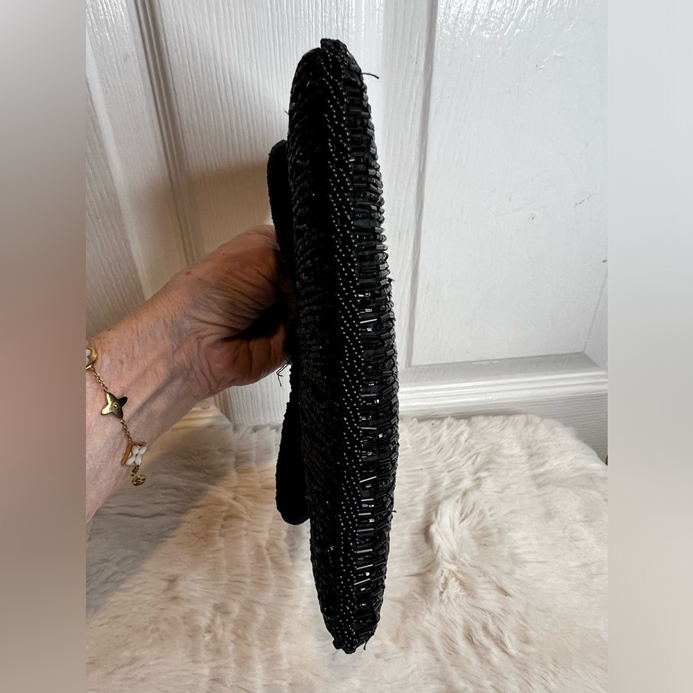 La Regale Beaded Intricate Pattern Envelope Clutc… - image 6